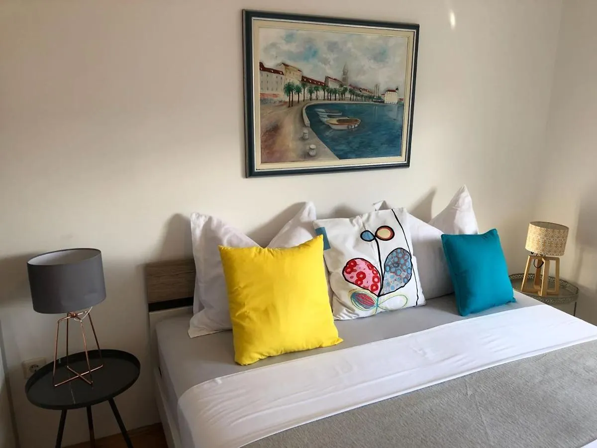 Apartment Ana Split